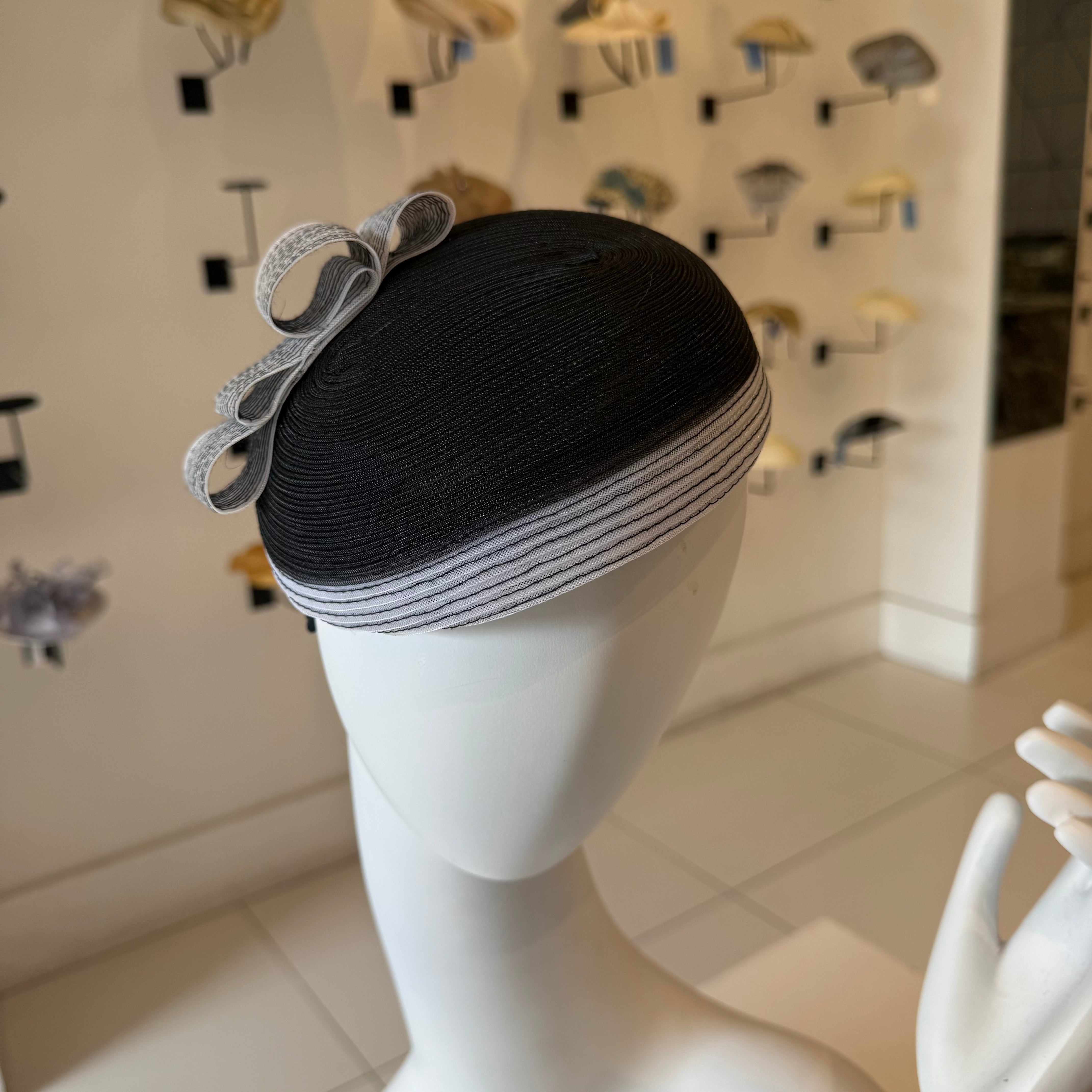 Black & White Horsehair Fascinator with Bow