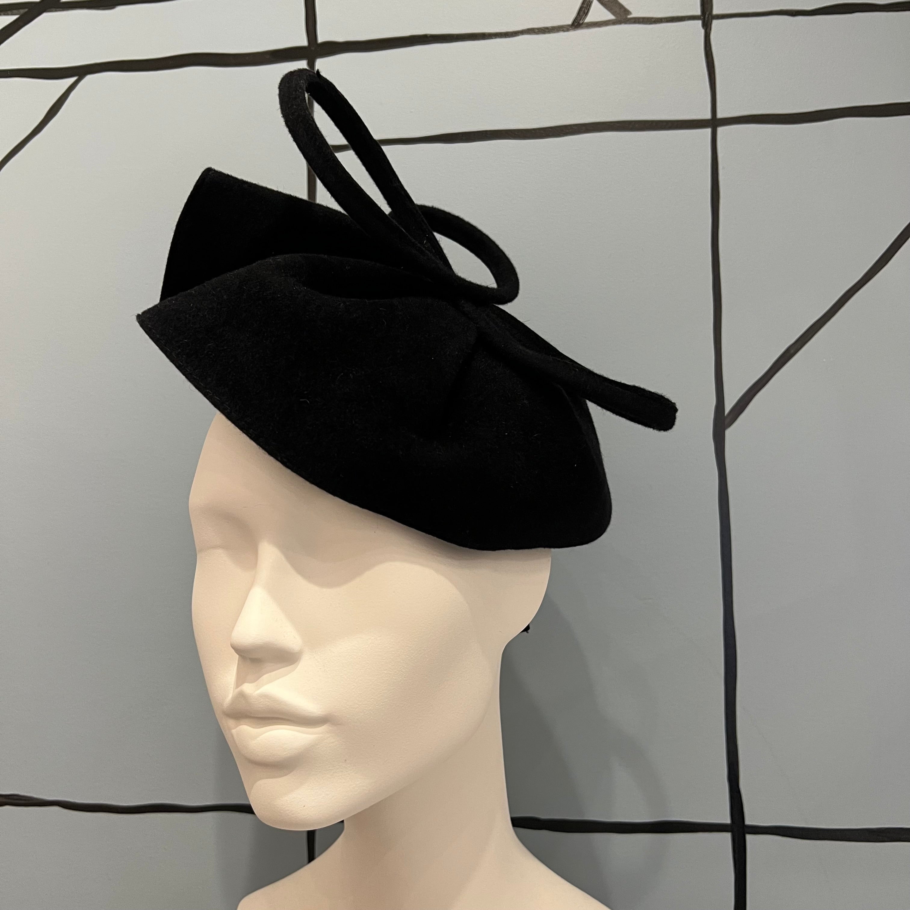 Florina Velour Topper