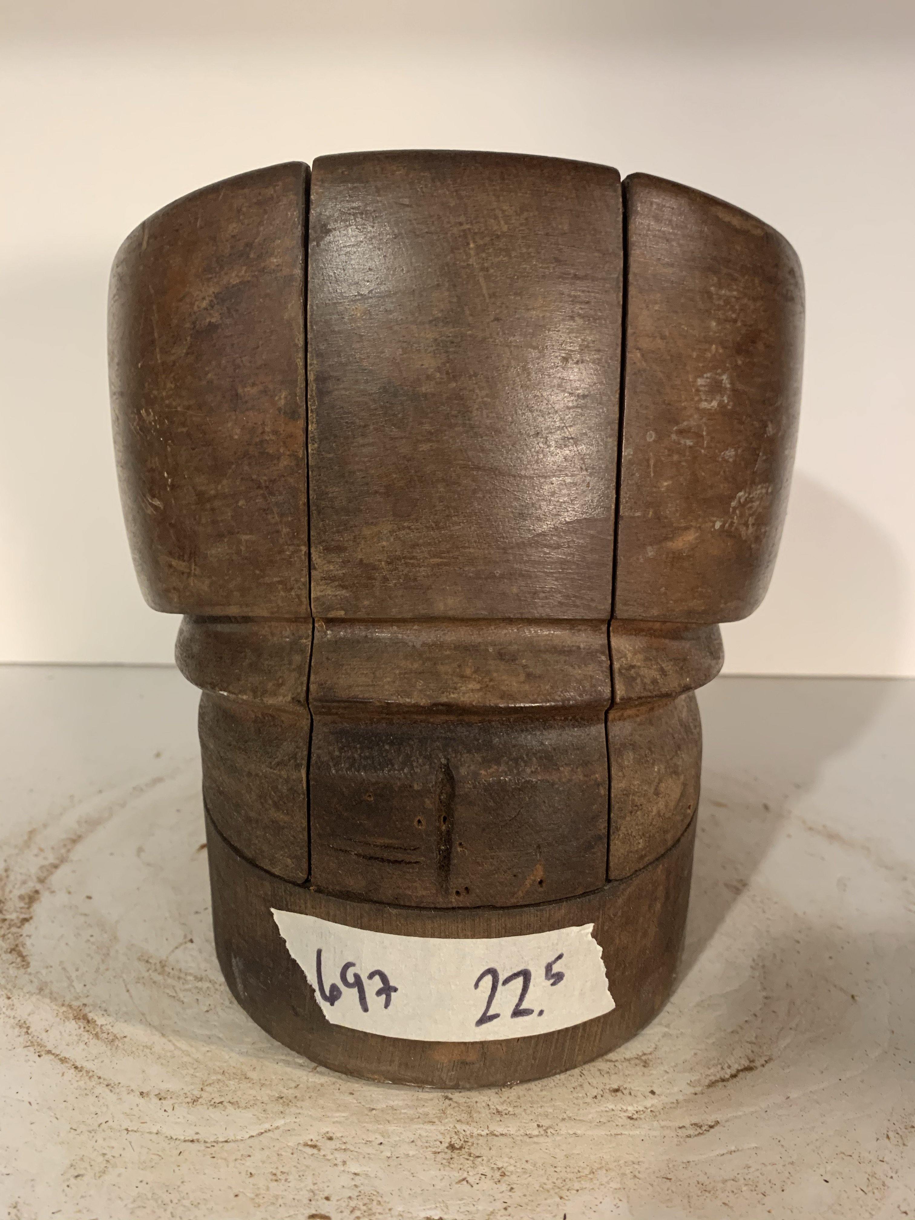 Hat Block 697, Headsize 22.5” - SoleneBoutique