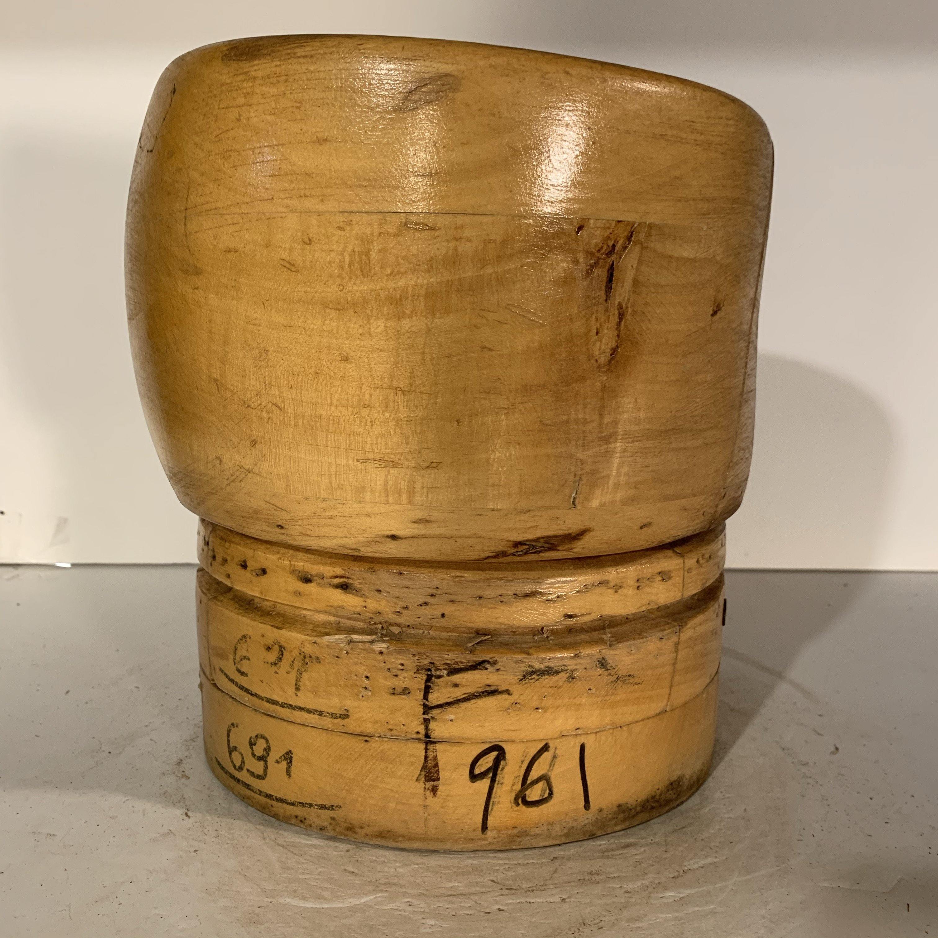 Hat Block 691, Headsize 22 3/4” - SoleneBoutique