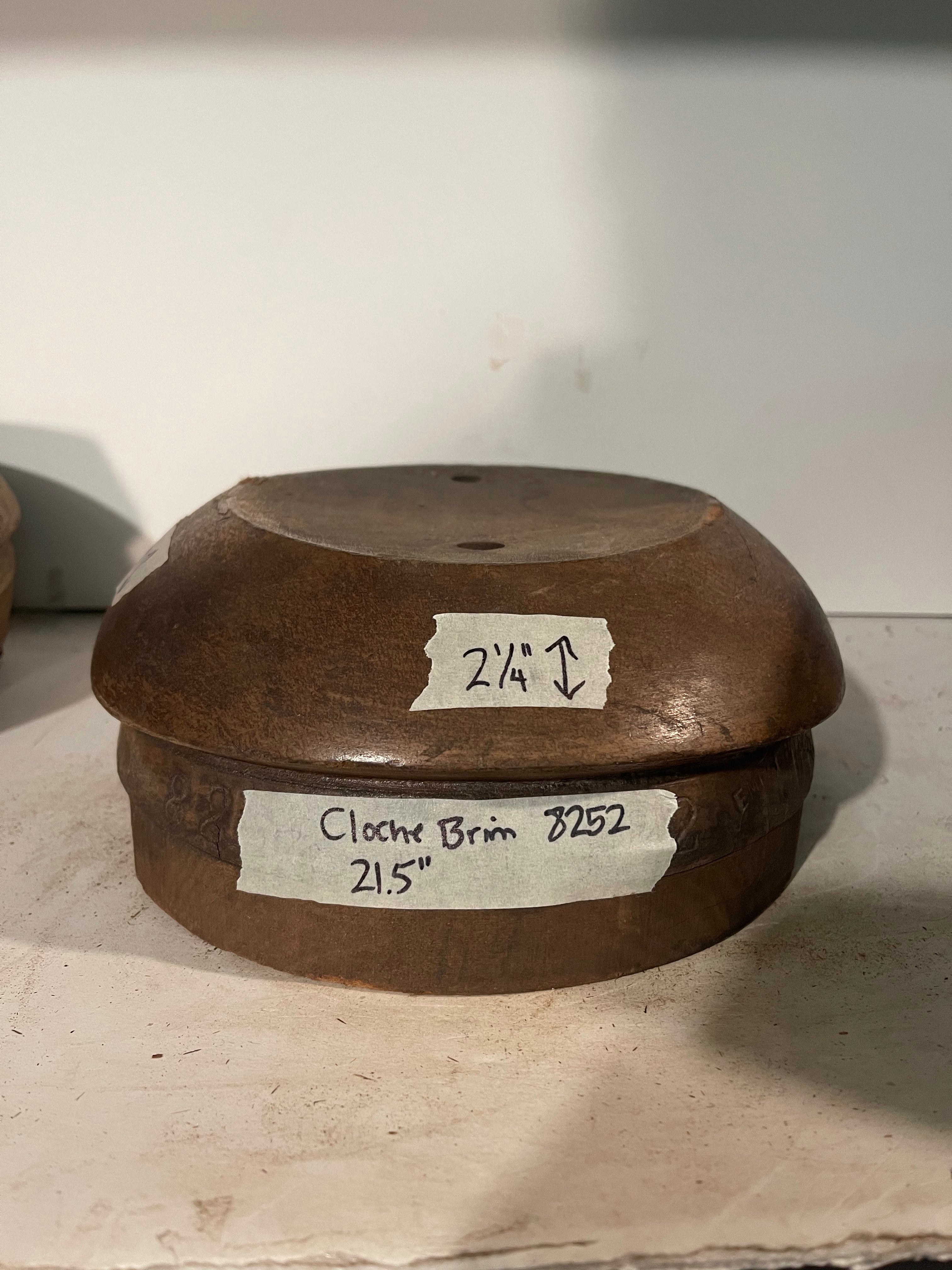 Cloche Hat Brim - Hat Block 8252 Headsize 21.5”